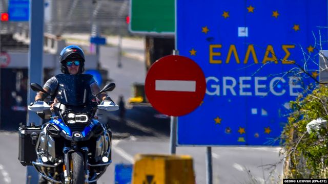 Calvarul românilor care merg în Grecia. Cozi de 12 kilometri la frontieră