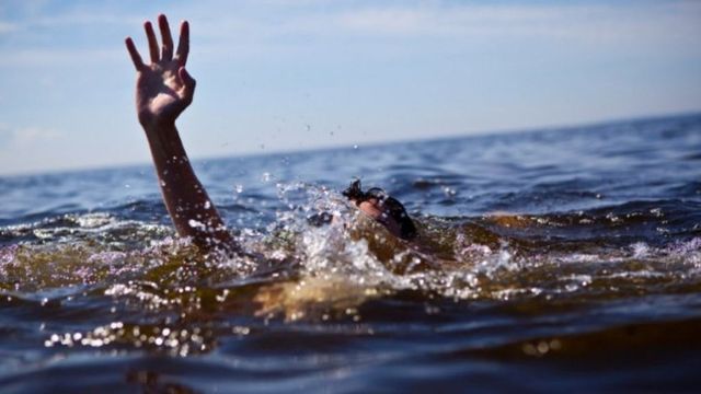 Un copil s-a înecat ieri, în timpul pescuitului într-un lac din Florești