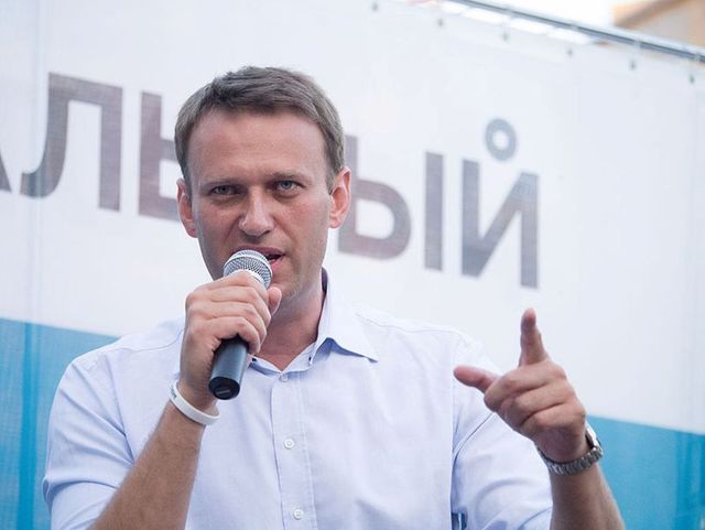 Medicii l-au scos pe Alexei Navalnîi din coma medicamentoasă