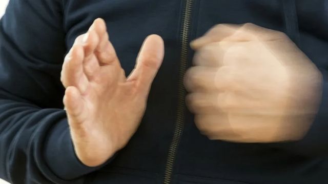 Пьяный пассажир напал на полицейского в аэропорту Красноярска