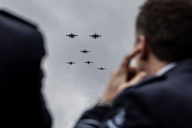 Motivul pentru care NATO desfășoară 2.000 de militari și 71 de avioane în Europa, începând de luni