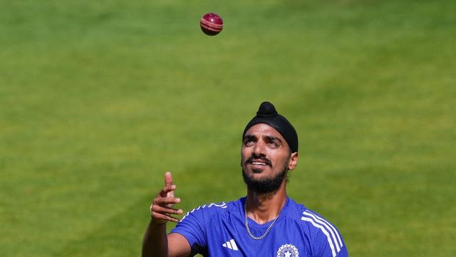 Rishabh Pant reveals the secret behind his stump mic antics