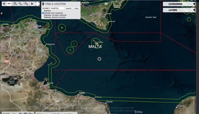 Migranti, Alarm Phone: persi contatti con barcone al largo di Malta, 75 a bordo
