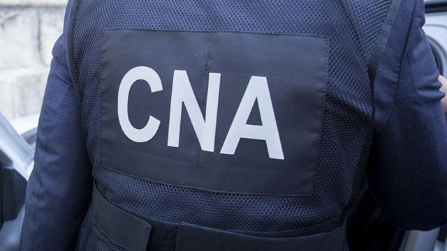 Condamnare și amendă de peste 800 de mii de lei pentru un bărbat care a introdus ilegal echipamente crypto