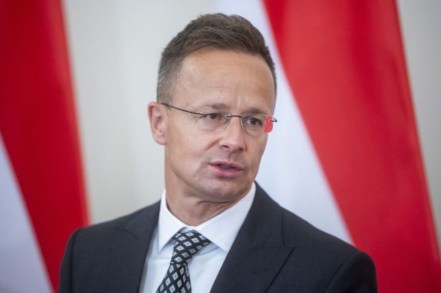 Szijjártó Péter szerint komoly károkozásra készül Ursula von der Leyen és Volodimir Zelenszkij