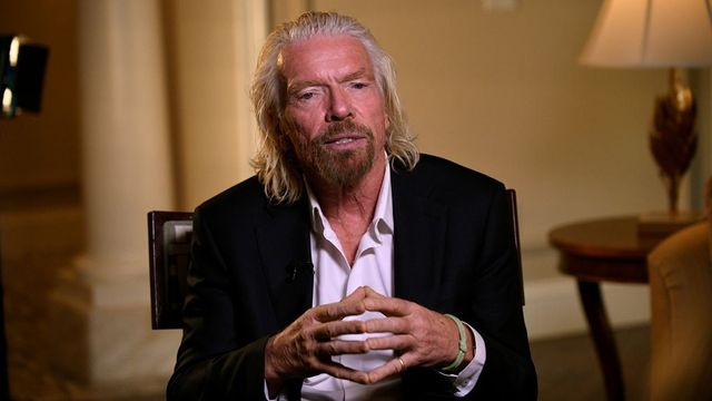 Richard Branson’s Virgin Galactic to go public by year-end
