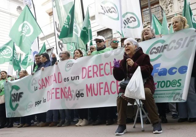 CSIF retomará las movilizaciones por Muface en septiembre tras abandonar 65.000 funcionarios el concierto
