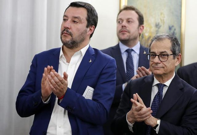 Salvini a Tria,firma dl rimborsi banche