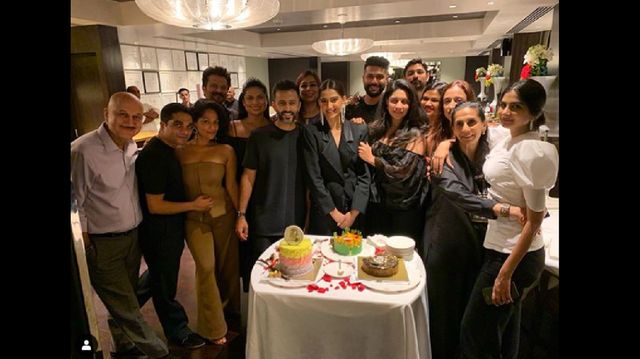 Sonam Kapoor rings in birthday with Anand Ahuja and family