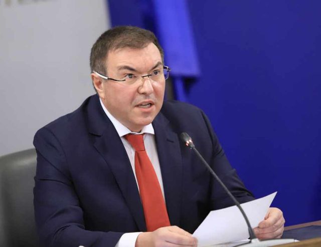 Костадин Ангелов призова парламентът да предложи членове на НОЩ - Труд