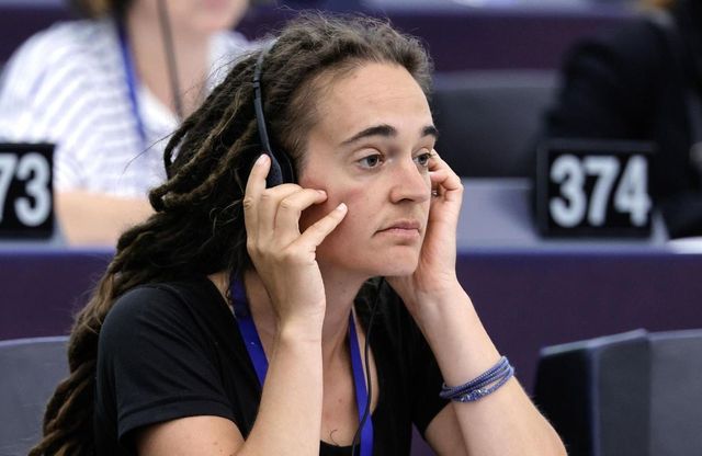 Carola Rackete si dimette da europarlamentare