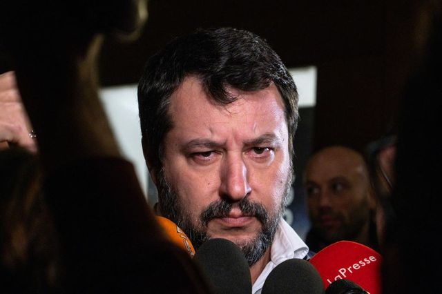 Governo, Salvini a Conte: ora comitato di salvezza nazionale