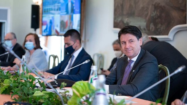 Az olasz ellenzék elutasította a kormányfő kérését