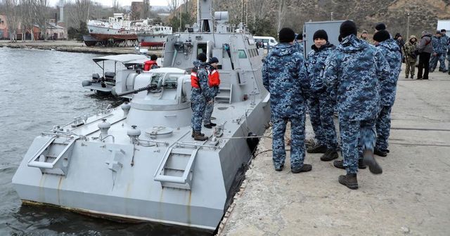 Rusko vrátilo Ukrajině zabavené lodě v žalostném stavu
