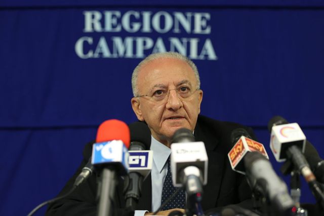 Inchiesta appalti Covid, De Luca parla di «speculazione politica»