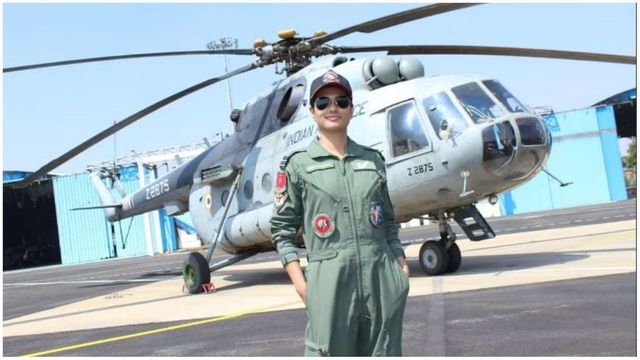 Hina Jaiswal from Chandigarh becomes 1st Indian Woman Flight Engineer