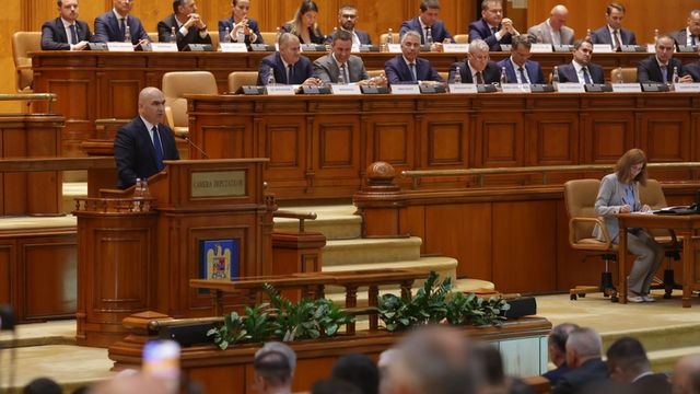 Noul Guvern al României, învestit în Parlamentul de la București