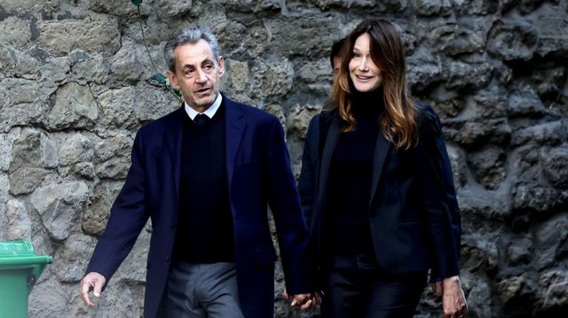 Színpadias búcsú szeretteitől, majd bevonult a börtönbe Nicolas Sarkozy