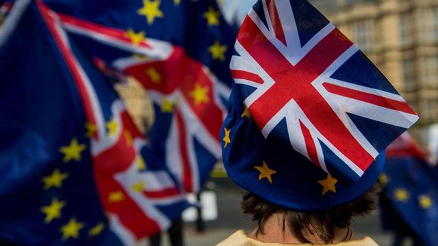 Guvernul Marii Britanii ar putea cere o amânare de 9 luni a Brexitului