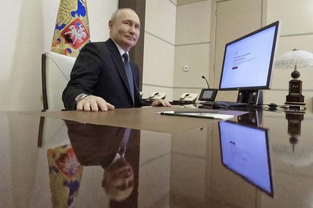 Putin a castigat alegerile prezidentiale obtinand 87,97% din voturi - rezultate partiale