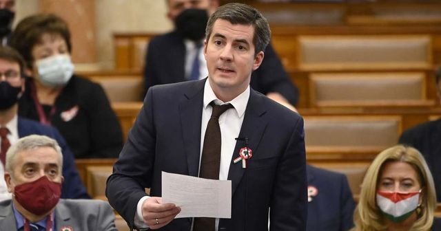 Szabó Tímea hazudott a kormánypárti képviselők oltásáról