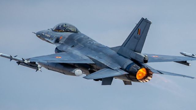 Olanda confirmă donarea a 18 avioane F-16 României