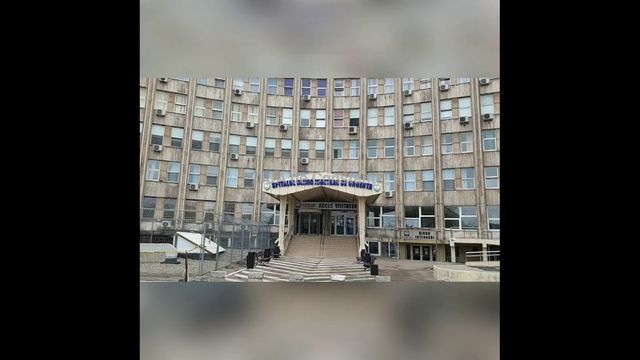 Un pacient de 80 de ani a murit după ce a căzut de la etajul cinci al Spitalului Județean din Constanța