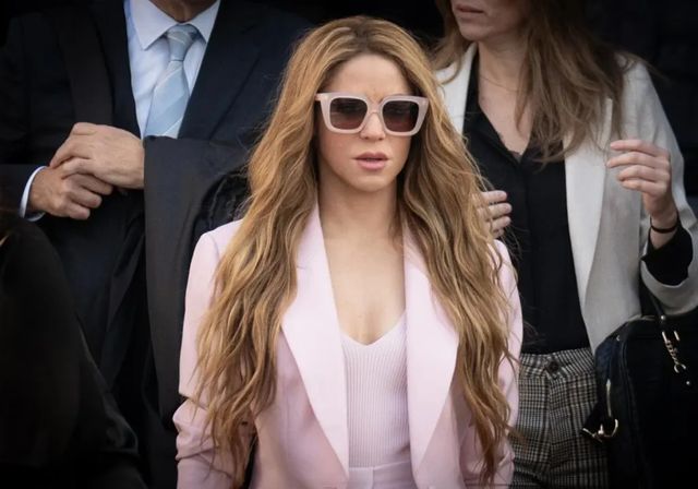Shakira, salpicada por una nueva polémica económica
