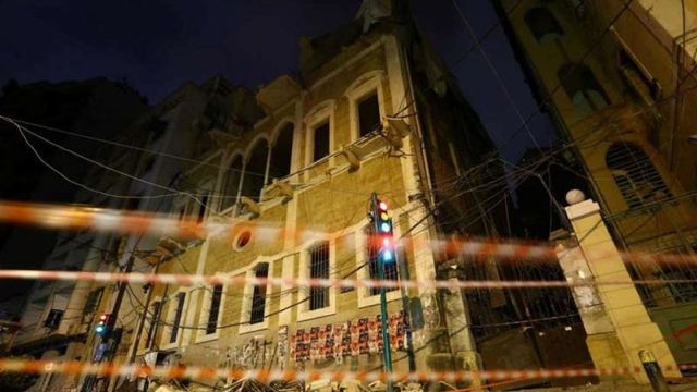 60 de clădiri istorice riscă să se prăbușească în urma exploziei din Beirut