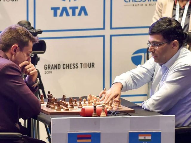 Viswanathan Anand tied fifth, Magnus Carlsen on course to win Rapid and Blitz tournament in Kolkata
