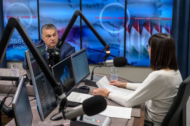 Így köszöntötte Orbán Viktor a hölgyeket a rádióban – Más fontos dolgokról is beszélt