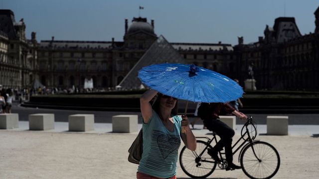 France records all-time highest temperature at 45 degrees Celsius: Weather service
