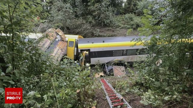 Un tren cu 100 de pasageri a deraiat în Germania. Trei răniți și posibil morți, în primul bilanț după accident