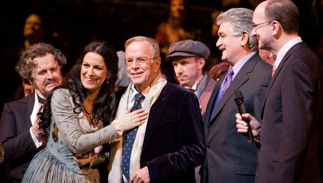 Opera din New York îl omagiază pe Franco Zeffirelli cu o imagine în care apare alături de soprana de renume internațional Angela Gheorghiu