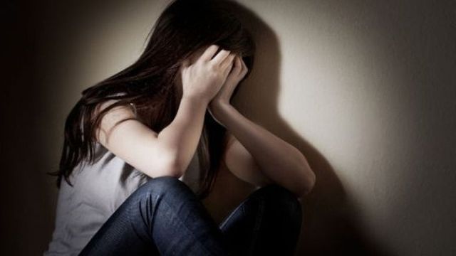 O adolescentă din Hâncești a fost violată de propriul tată timp de doi ani