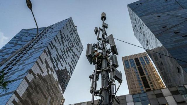 Marea Britanie interzice folosirea echipamentelor 5G făcute de Huawei