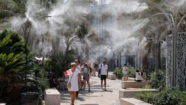 Murcia y la Comunidad Valenciana, en alerta roja por temperaturas de hasta 44 grados