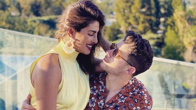 Viral: Priyanka Chopra-Nick Jonas steal a kiss as Glen Powell turns third-wheeler