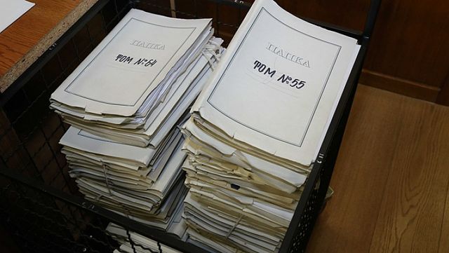 Във Варна арестуваха българка и британец, издирвани в Палма де Майорка