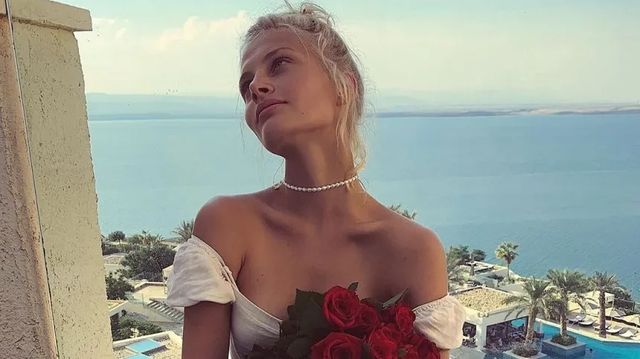 Модель Пунтус назвала случайностью свое падение из окна