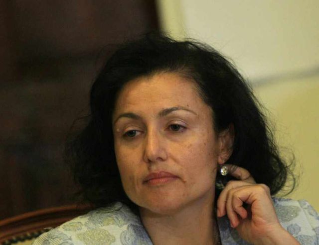 Десислава Танева: Няма квоти и дискриминация за стоките в търговските вериги