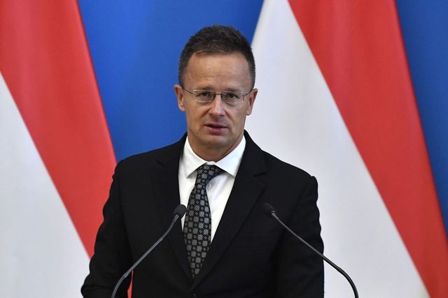 Szijjártó Péter szerint az ukrajnai és a közel-keleti béke közös nevezője Donald Trump