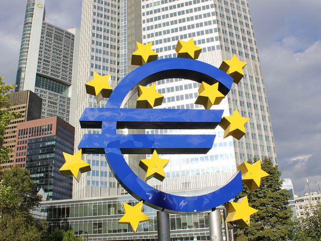 Alarmată de Libra, Uniunea Europeană plănuiește emiterea unei monede digitale publice