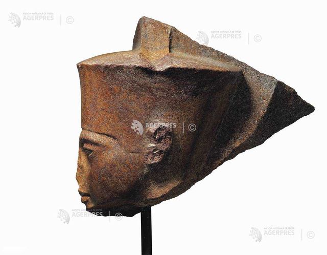 Egiptul a cerut Interpolului să localizeze un portret sculptat al lui Tutankhamon, vândut pentru circa 6 milioane de dolari
