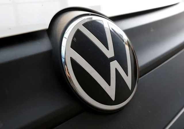 Volkswagen paralizará dos fábricas alemanas por la baja demanda de eléctricos
