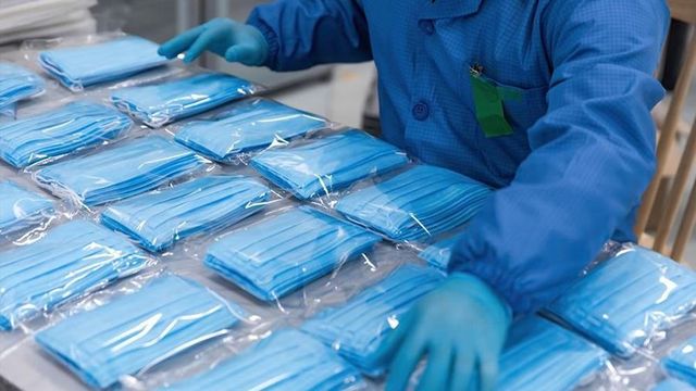 Китайский миллиардер передал России миллион медицинских масок