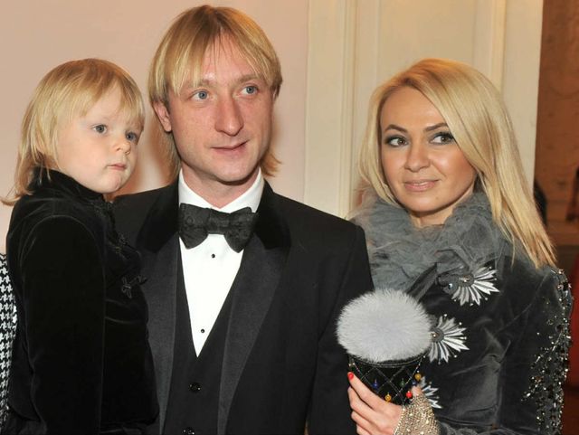 Сын Плющенко попал в больницу