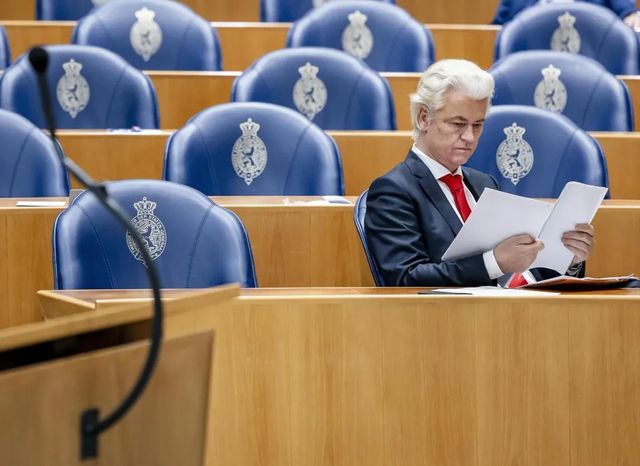 La oposición de Países Bajos llama «traidor» a Wilders que responde: «No me arrepiento de nada»