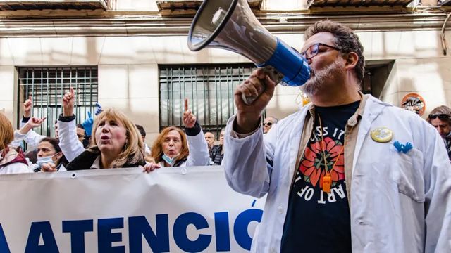 Qué es el Estatuto Marco y los motivos que llevan a los médicos a hacer huelga el 13 de junio