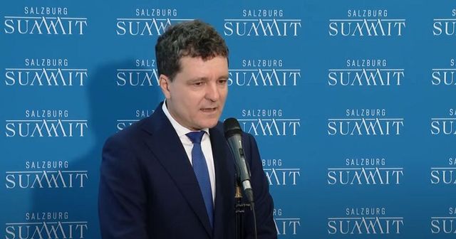Măsurile care îi vizează pe magistrați ajung pe masa președintelui
